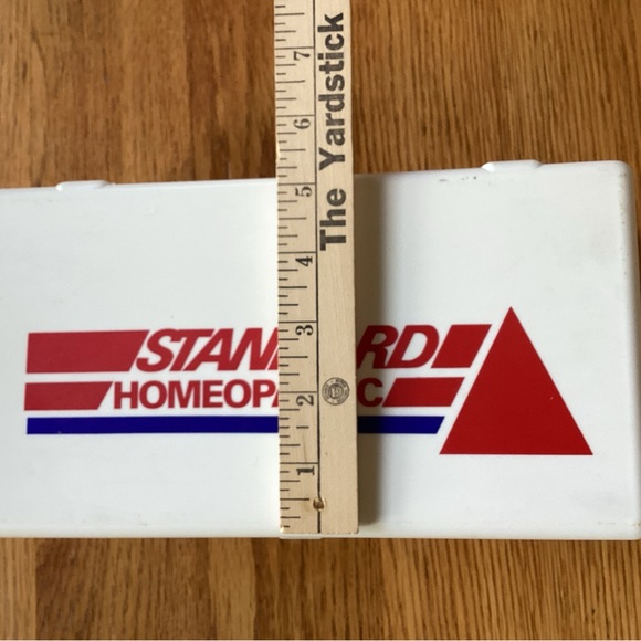 Hylands’s Homeopathic Storage Box 🩺💊 - Picture 14 of 15